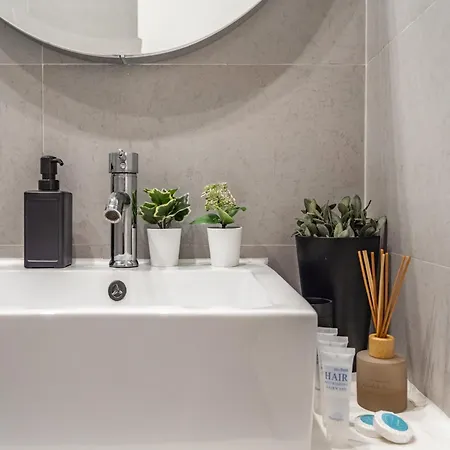 Akicity Campolide Peach * Lisboa