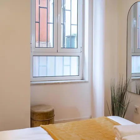 Apartment Akicity Campolide Peach