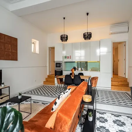 Akicity Campolide Peach Apartman