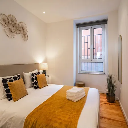 Akicity Campolide Peach * Lisboa